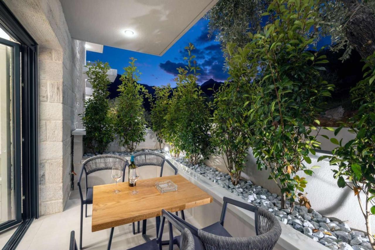 Aparthotel Toska Tower Chrisi Ammoudia Exterior foto